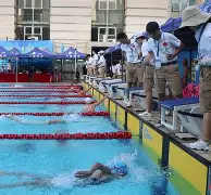 游泳赛场再起风云:三湘青龙队险胜南城火狐队,赛场气氛火爆争冠格局再洗牌  游泳赛场再起风云:三湘青龙队险胜南城火狐队,赛场气氛火爆争冠格局再洗牌