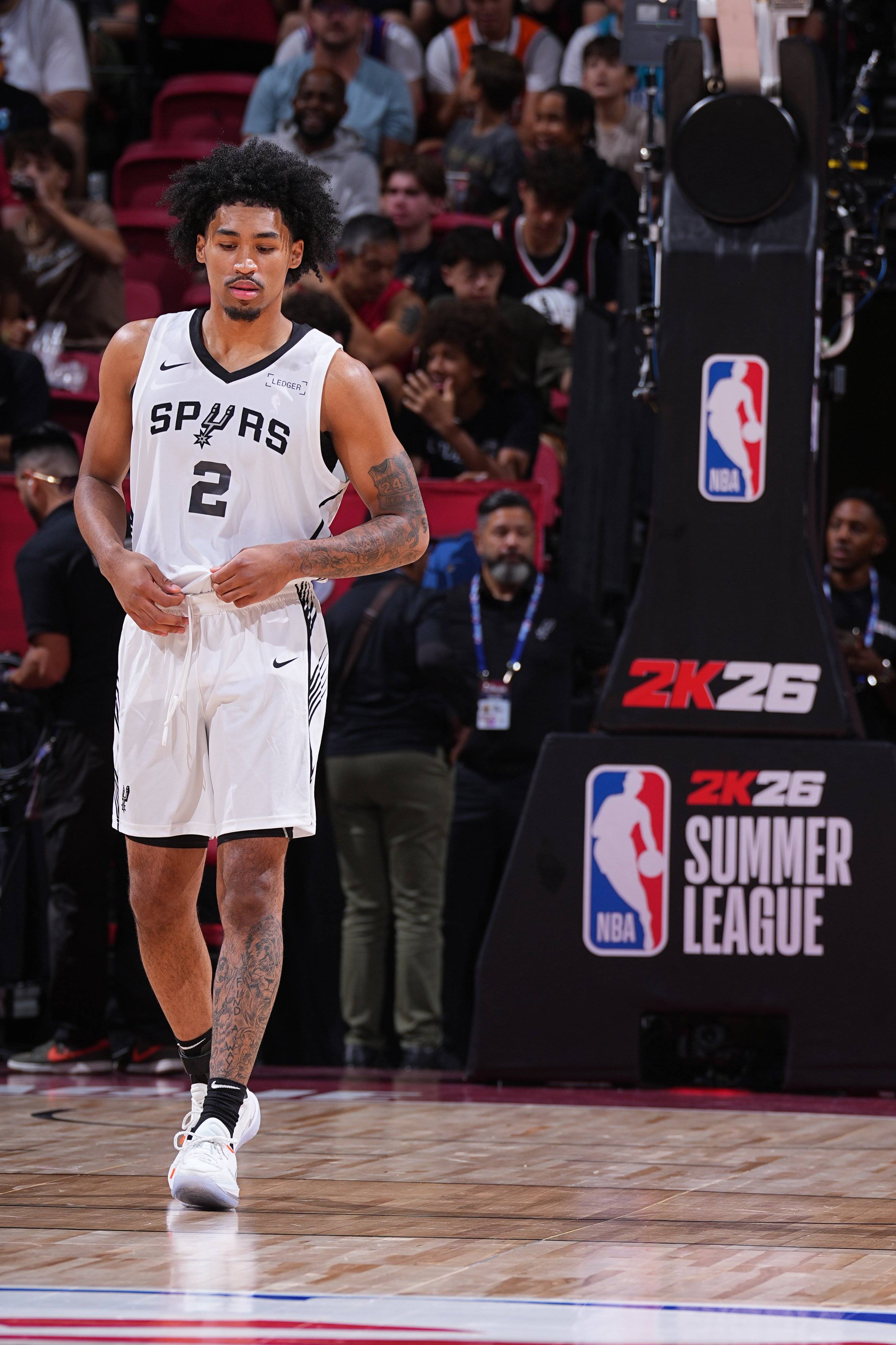 关于冲刺阶段NBA季后赛传出新动向,深圳男篮止住颓势,管理层表态——态度坚定,年轻球员得到机会的信息 关于冲刺阶段NBA季后赛传出新动向,深圳男篮止住颓势,管理层表态——态度坚定,年轻球员得到机会的信息